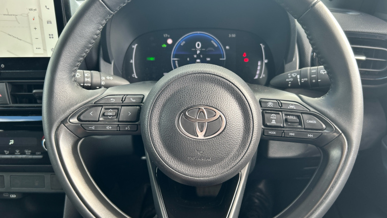 Toyota Yaris Cross 1.5 Hybrid Design 5dr CVT Hybrid Estate